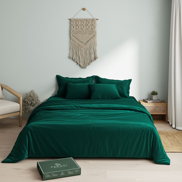 Bedding set luxury satin PAGOTI Minimal emerald (family)