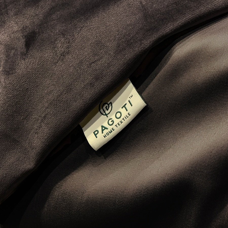 Комплект постельного белья сатин-велюр PAGOTI Allure черный (полуторный)